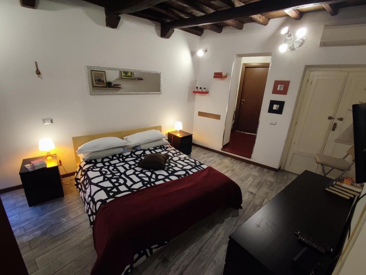 Nel Cuore Di Roma Apartamento Exterior foto